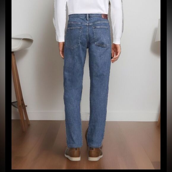 Lands’ End Wide Leg Jeans Men’s 34x30 Relaxed Fit Slightly Tapered Classic Jean - Picture 5 of 10